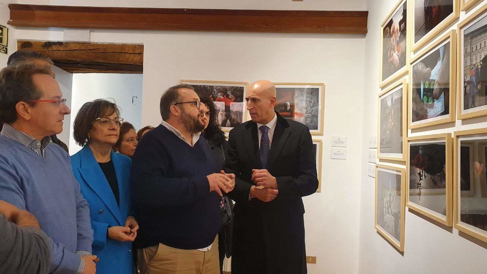 La Fundación Vela Zanetti acoge la exposición ‘Ucrania, la guerra de los civiles’ con imágenes de Luis de Vega