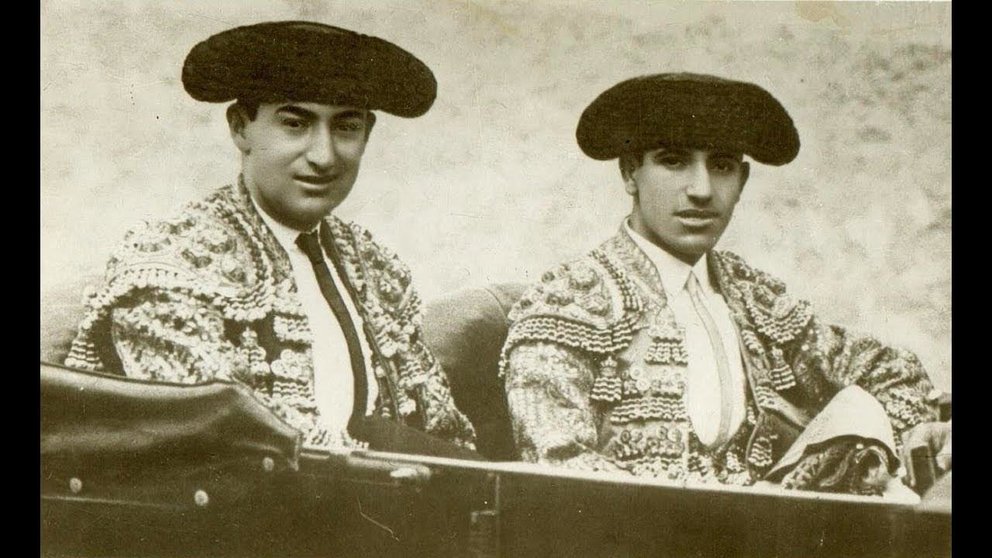 Joselito el Gallo, a la izquierda, y Juan Belmonte, su eterno rival