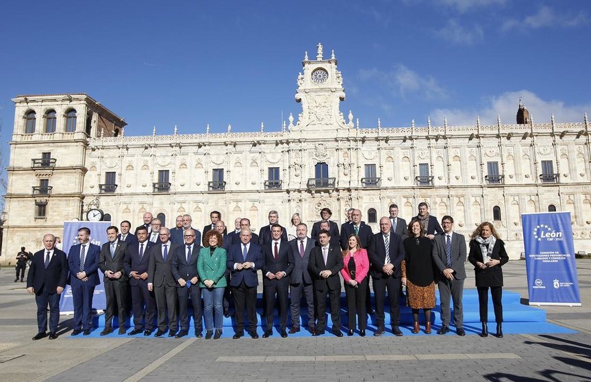 León anfitrión del pleno de la Comisión de Diputaciones Provinciales, Cabildos y Consejos Insulares