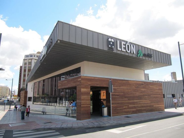 Estación de tren de León