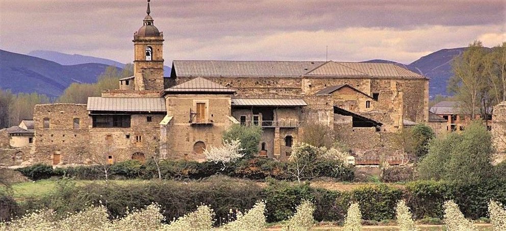Monasterio de Santa María de Carracedo