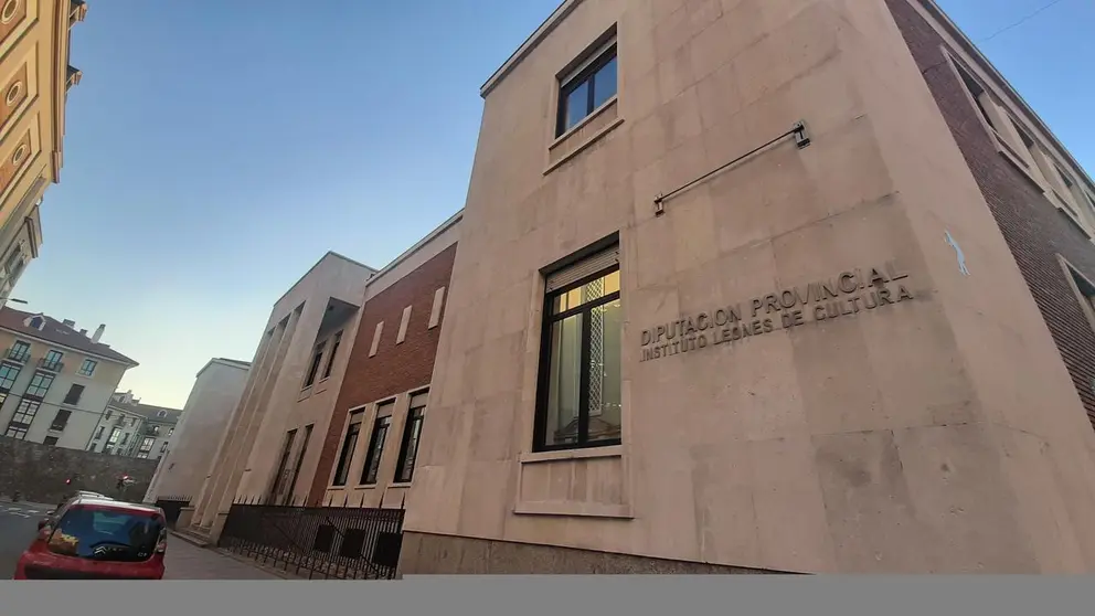 Instituto Leon&eacute;s de Cultura