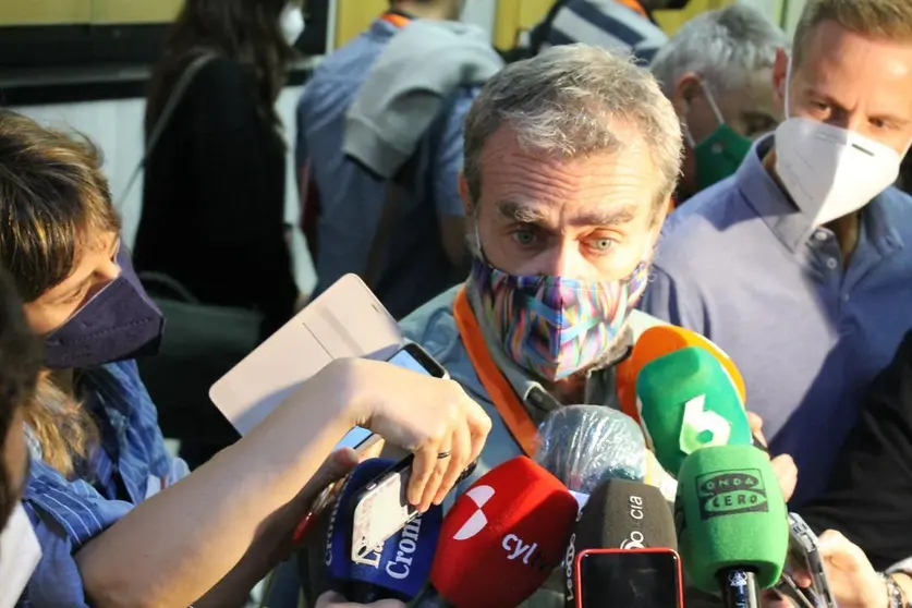 Fernando Sim&oacute;n en la ULE
