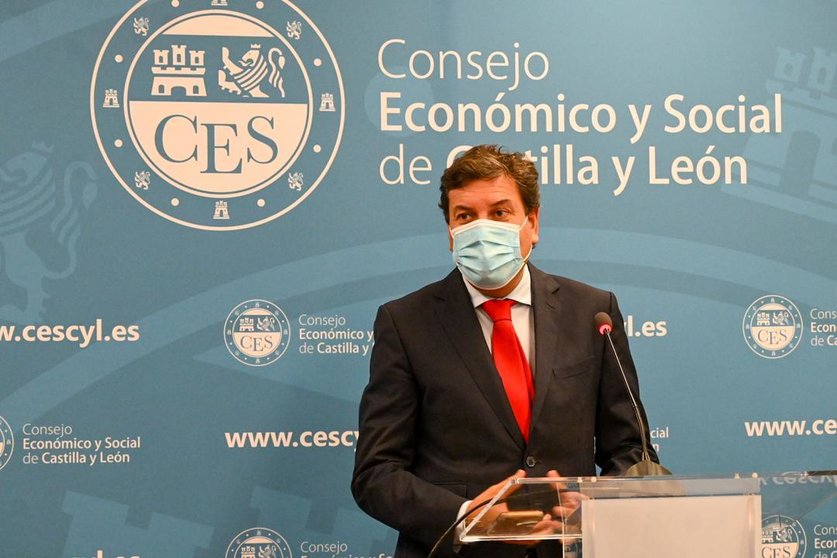 Consejero de Economía y Hacienda, Carlos Fernández Carriedo,