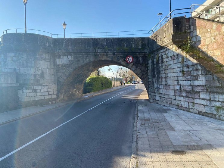 Puente paseo de Salamanca León