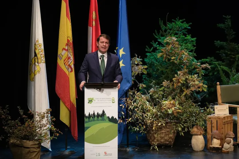 Fern&aacute;ndez Ma&ntilde;ueco ha defendido la apuesta por la bioeconom&iacute;a