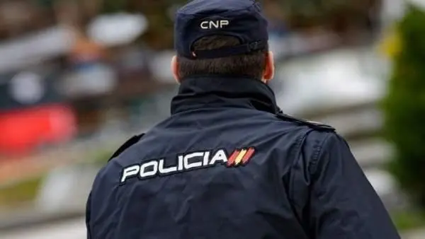 Polic&iacute;a