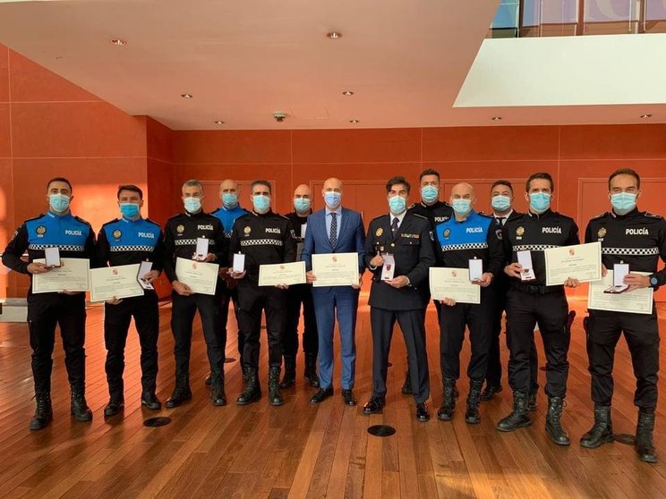 Entrega de medallas al mérito policial en León