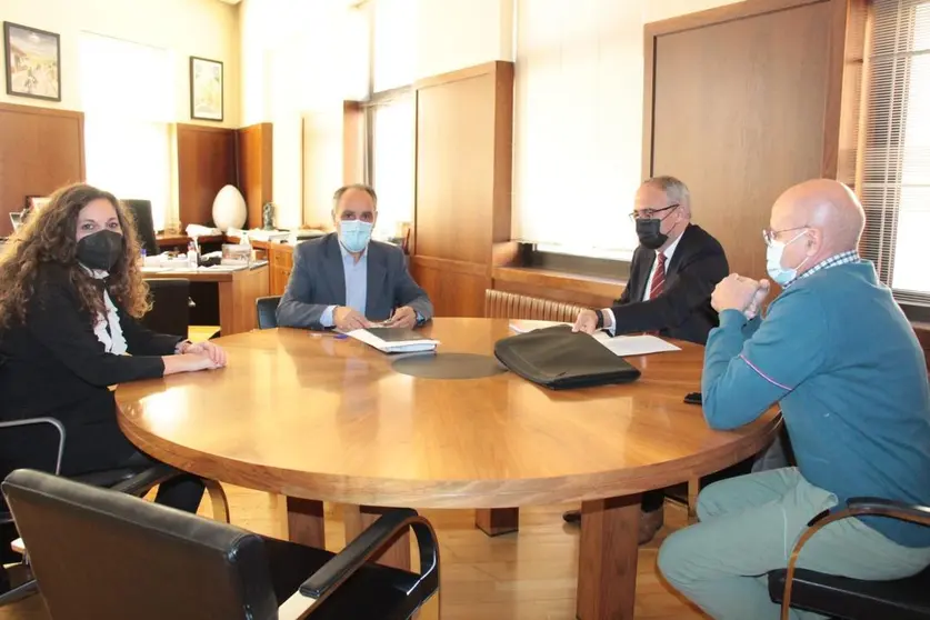 Ponferrada, Bembibre y Astorga buscan recuperar frecuencias y servicios ferroviarios