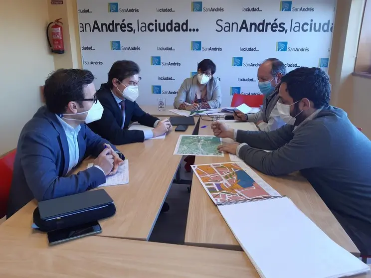 Reuni&oacute;n ADIF