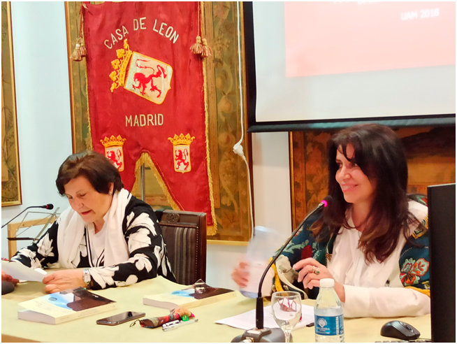 Margarita Álvarez y  Rocío Fernández Ordás, las dos omañesas en la conferencia celbrada en la Casa de León en Madrid