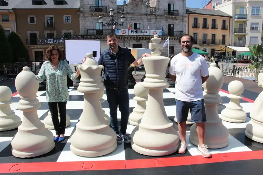 Ajedrez Peque&ntilde;os Gigantes Ponferrada