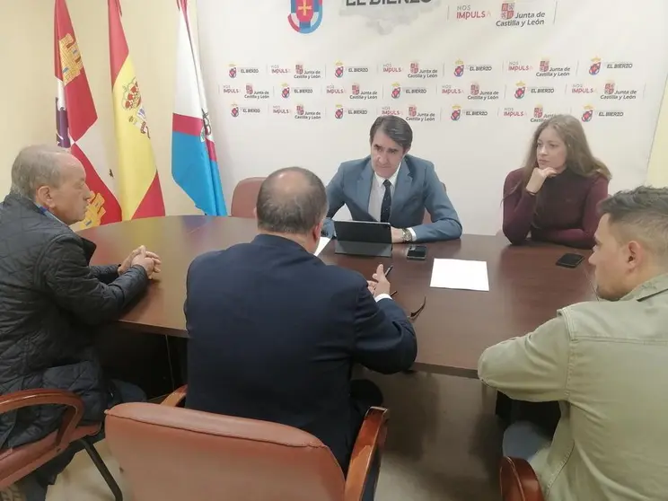 La Junta y el Consejo Comarcal de El Bierzo abordan la configuraci&oacute;n de las aportaciones para medio ambiente, protecci&oacute;n civil y otros temas de inter&eacute;s com&uacute;n