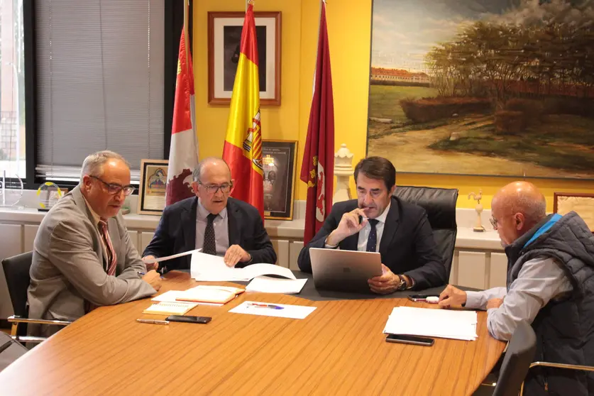 Reuni&oacute;n entre la Junta y el Ayuntamiento de Ponferrada