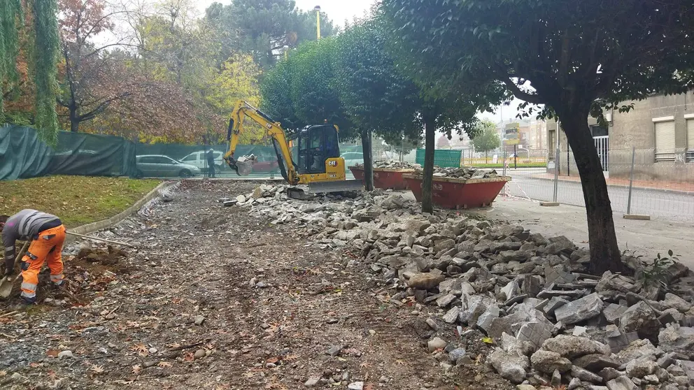 Obra de accesibilidad en la plaza del Diamante de Ponferrada