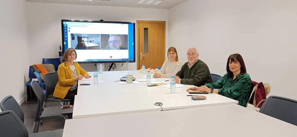 Jurado del XLVIII Premio de Poes&iacute;a Gonz&aacute;lez de Lama