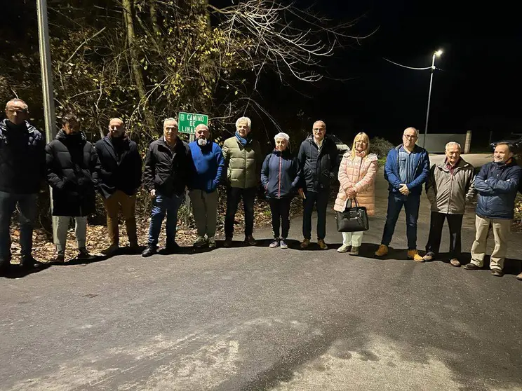 Inauguraci&oacute;n de la iluminaci&oacute;n en las calles de Columbrianos