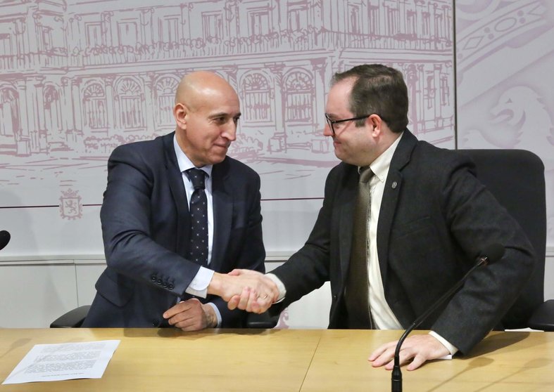 Firma de convenio entre el Ayuntamiento de León y el Incibe