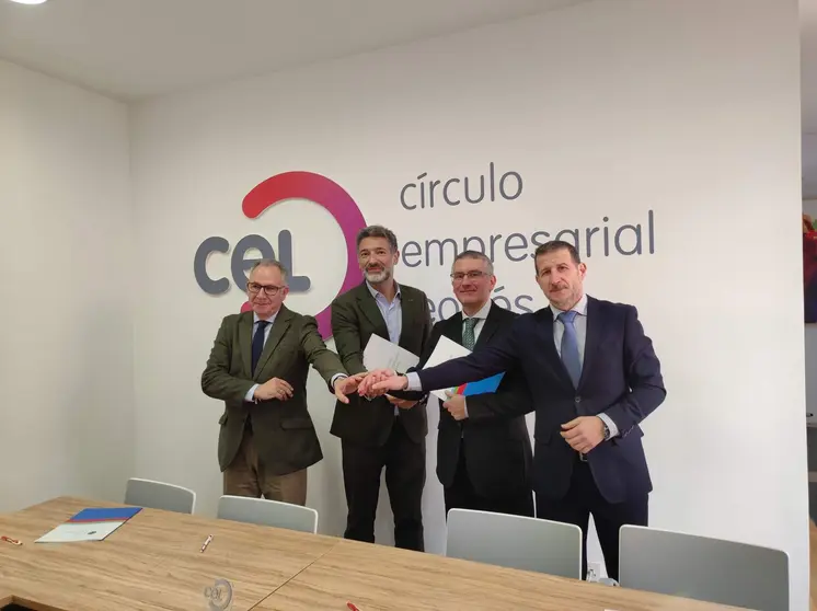 Firma de convenio entre el CEL y la Escuela
de Negocios CEU Castilla y Le&oacute;n