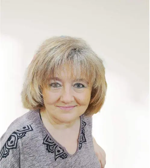 La escritora Ana Julia Mart&iacute;nez