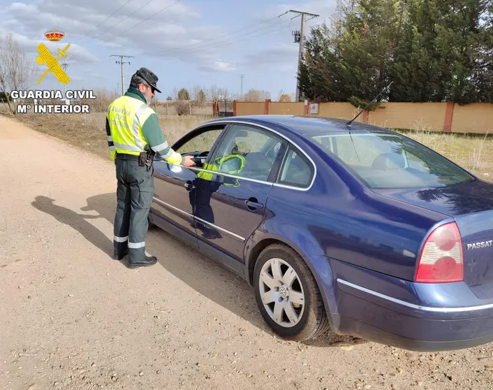 Prueba alcoholemia. Guardia Civil Le&oacute;n