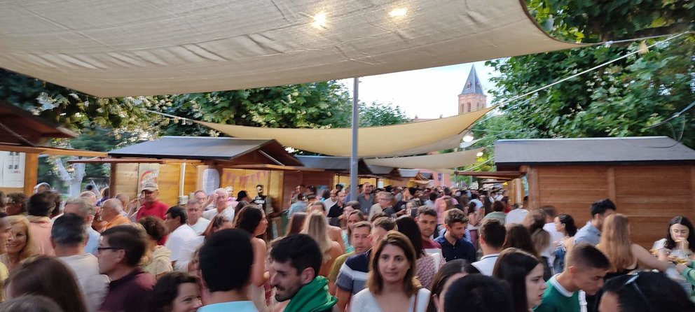 La Feria del Vino de la DO León vuelve a triunfar en Valencia de Don Juan