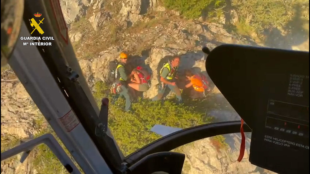 La Guardia Civil realiza tres rescates de   montaña en Picos de Europa