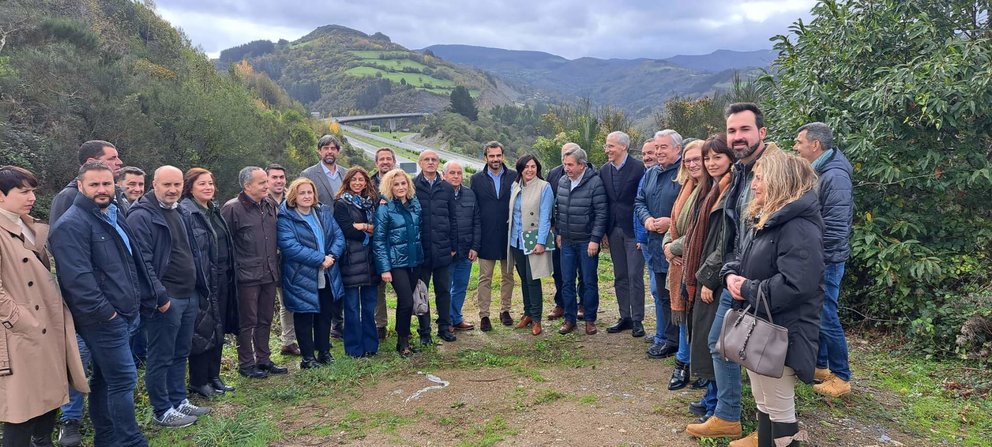 El PP de Galicia y León reclamarán al Gobierno a puesta en marcha de un plan extraordinario e integral de conservación y mantenimiento para la A-6
