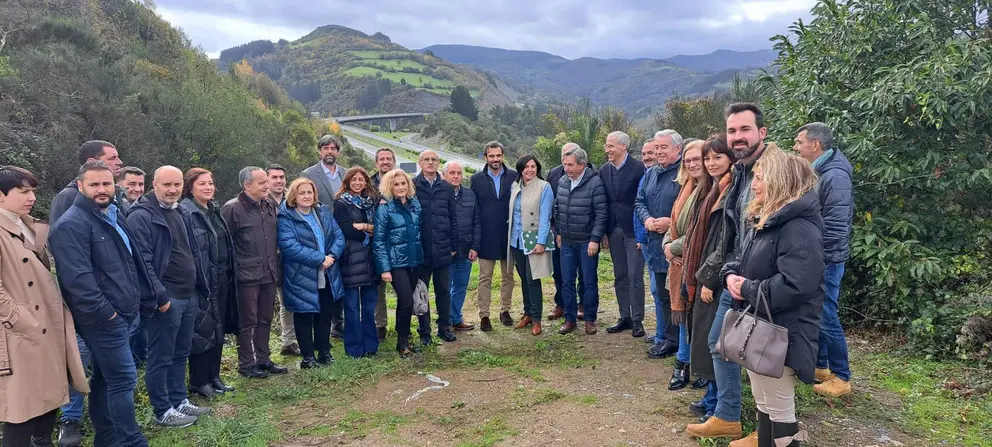 El PP de Galicia y Le&oacute;n reclamar&aacute;n al Gobierno a puesta en marcha de un plan extraordinario e integral de conservaci&oacute;n y mantenimiento para la A-6