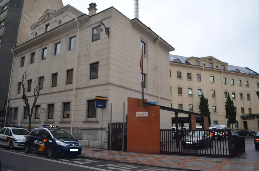 Polic&iacute;a Nacional Le&oacute;n