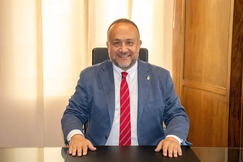 Gerardo &Aacute;lvarez Courel presidente de la Diputaci&oacute;n de Le&oacute;n