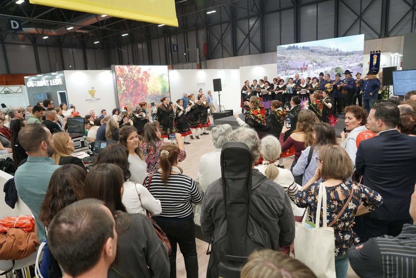 Castilla y León afianza su posicionamiento en FITUR como destino líder en oferta cultural, enogastronómica y de turismo rural