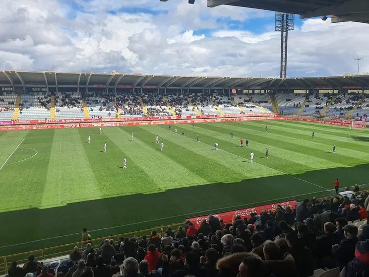 Cultural y Lugo se enfrenta en el Reino de Le&oacute;n.