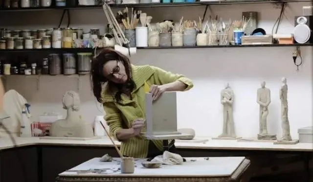 "Habitando el tiempo" de Sonia Fern&aacute;ndez en el cine Velasco de Astorga