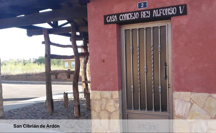 Recuperaci&oacute;n de edificios medio rural, Instituto Leon&eacute;s de Cultura.