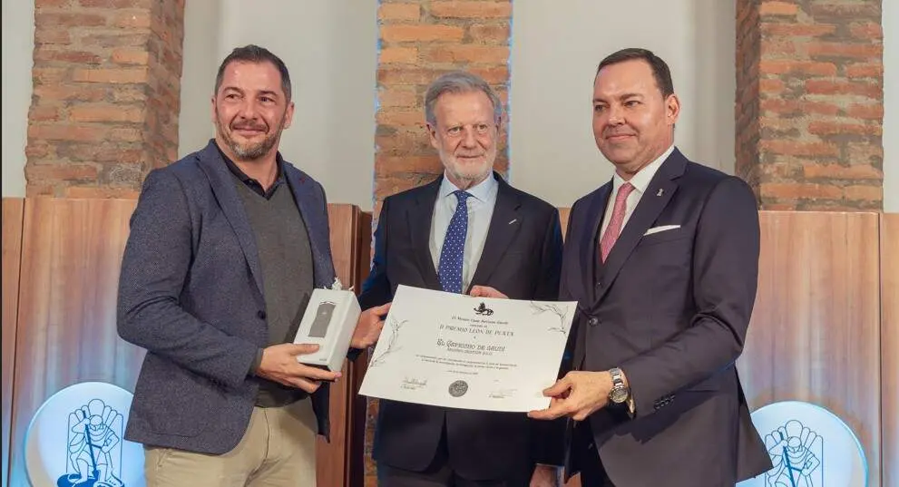 Entrega del Le&oacute;n de Plata