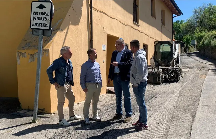 Un mill&oacute;n de euros para la carretera entre Villar de los Barrios y San Crist&oacute;bal de Valdueza