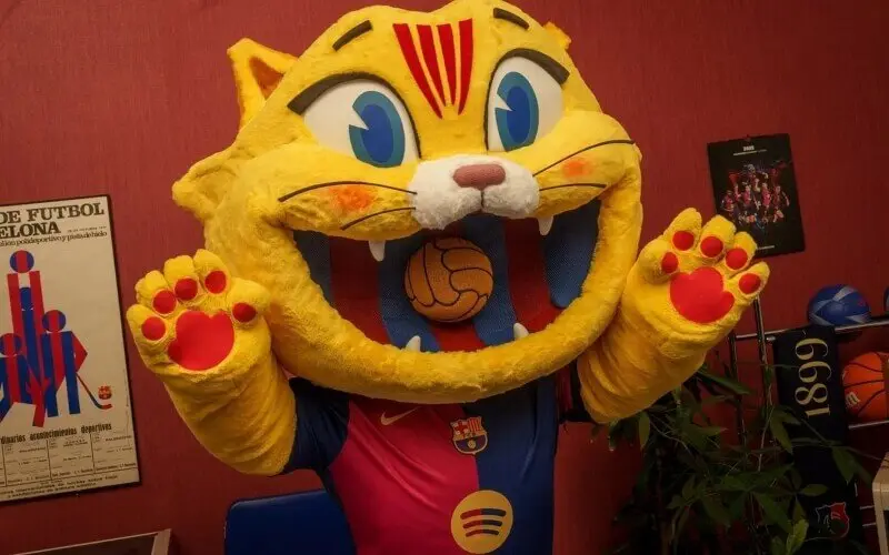 Cat, la mascota del FC Barcelona que revoluciona el merchandising deportivo