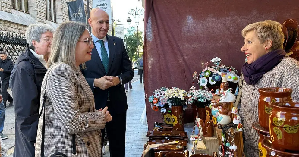 La 45&ordm; edici&oacute;n de la Feria de la Cer&aacute;mica de Le&oacute;n re&uacute;ne a 20 artesanos por San Froil&aacute;n