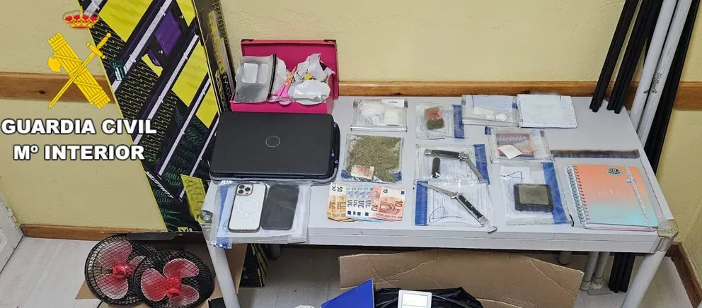 Detenidos en Toral de los Vados por Tr&aacute;fico de Drogas: Incautan Hach&iacute;s, Marihuana y Coca&iacute;na