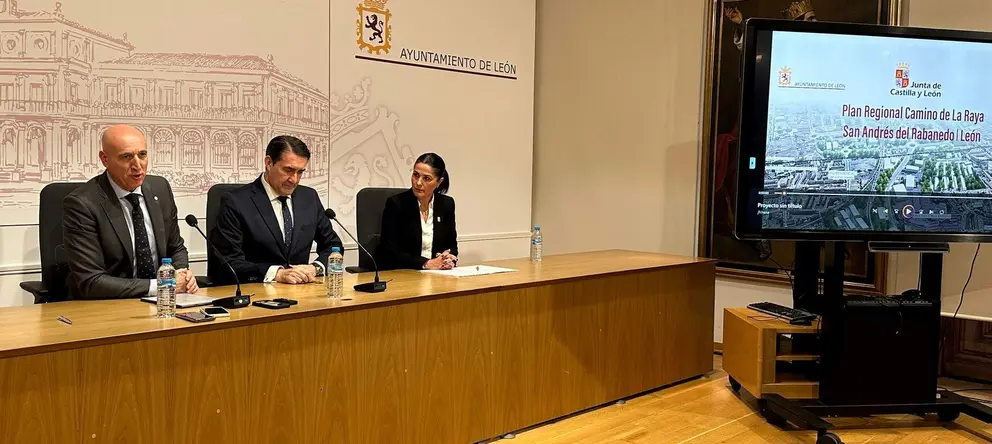 Le&oacute;n, San Andr&eacute;s del Rabanedo y la Junta de Castilla y Le&oacute;n han  firmado el protocolo de colaboraci&oacute;n que permitir&aacute;  tramitar el Plan Regional de reordenaci&oacute;n del &aacute;mbito del Camino de la Raya.