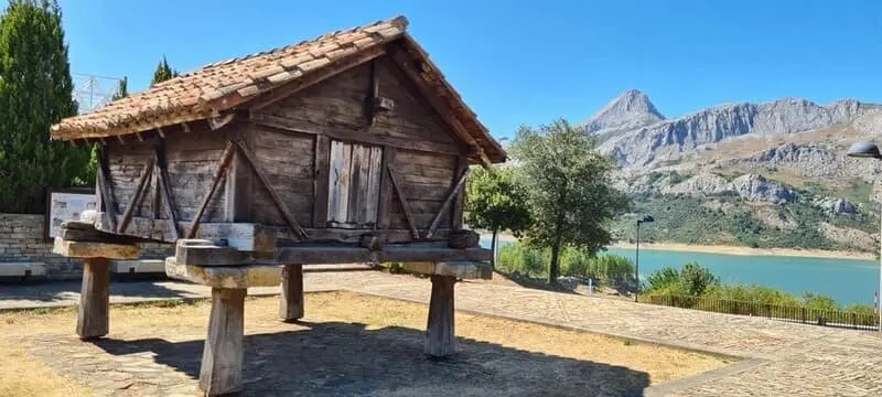 horreo-de-riano-leon
