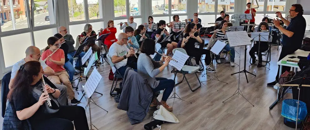 Orquesta de Flautas de Le&oacute;n ofrece un concierto gratuito en el Teatro Nuevo Recreo Industrial