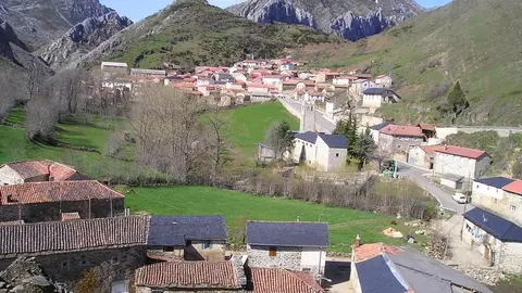 Abelgas de Luna (Reserva de la Biosfera de los Valles de Oma&ntilde;a y Luna)