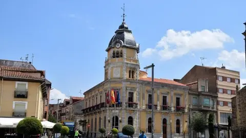 Ayuntamiento de La Ba&ntilde;eza