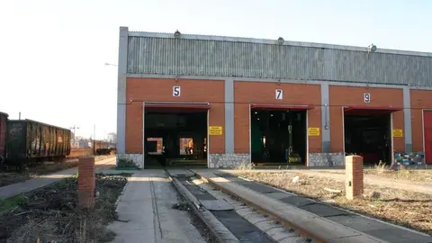 Taller de Material Remolcado de Renfe en Le&oacute;n