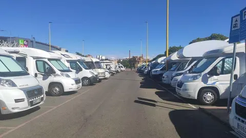 Parking Autocaravanas en Avenida de los Peregrinos Le&oacute;n