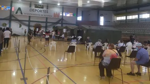 Vacunaci&oacute;n masiva en Astorga