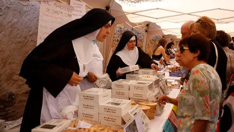 FERIA DE DULCES DE CONVENTOS DE CASTILLA Y LEON CELEBRADA EN GRADEFES