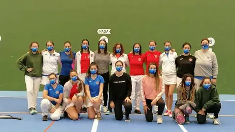 Participantes del abierto de Frontenis en Santa Mar&iacute;a del P&aacute;ramo